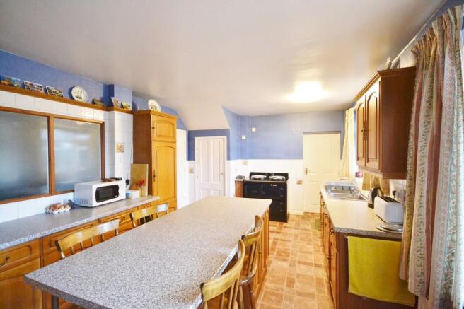 Kitchen (2)
