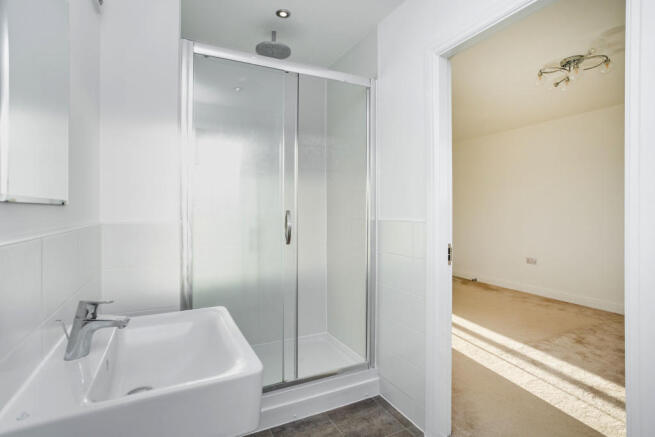 Master Ensuite