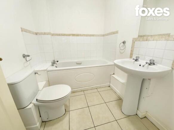 BATHROOM (2)