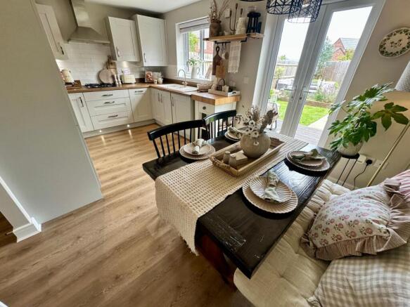 Kitchen Diner