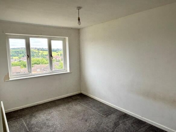 3 bed Terraced for sale Image 4