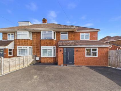Richmond Gardens, Longlevens, Gloucester