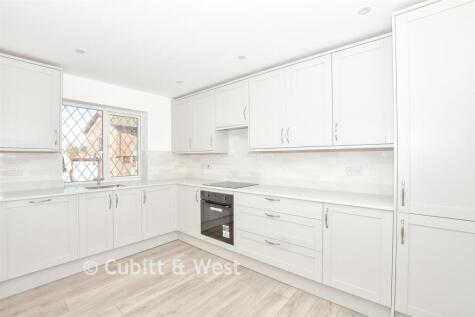 Rustic Close, Peacehaven, East Sussex