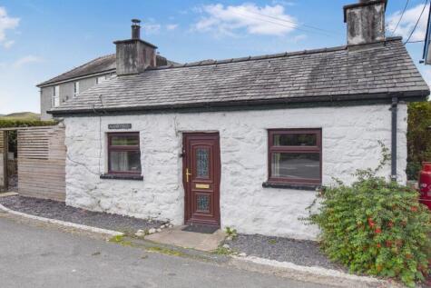 Llanuwchllyn, Bala