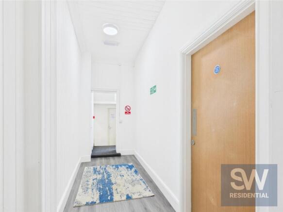 1 bed Apartment to rent Image 7