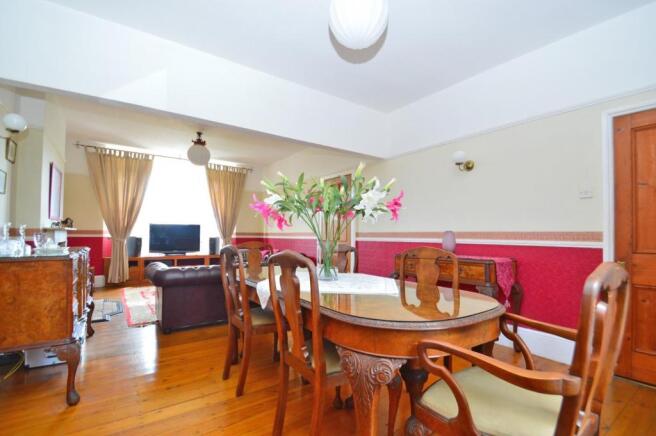 Living/Dining Room