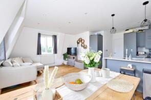 13, 20 22 Universal House, High Street, Iver SL0 9BZ