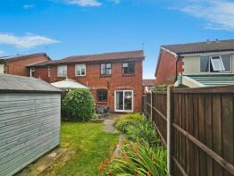 9, Victoria Close, Coalville LE67 5HW