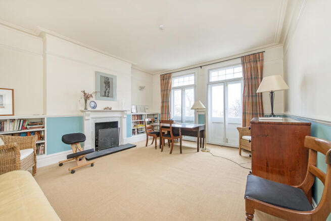 Bedroom 3 / Dining