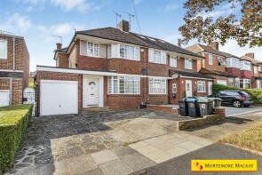 37, Brantwood Gardens, Enfield EN2 7LY