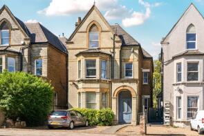 Flat 1, 134, Bedford Hill, London SW12 9HW