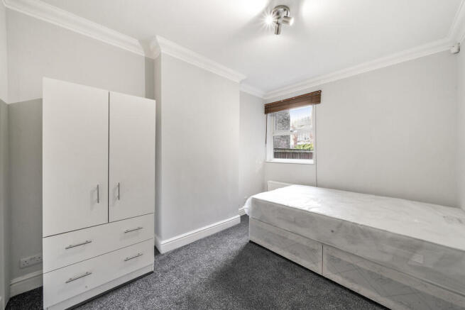 Bedroom 2 - 17 Re...