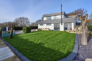 64, Bloomhouse Lane, Darton, Barnsley S75 5AS