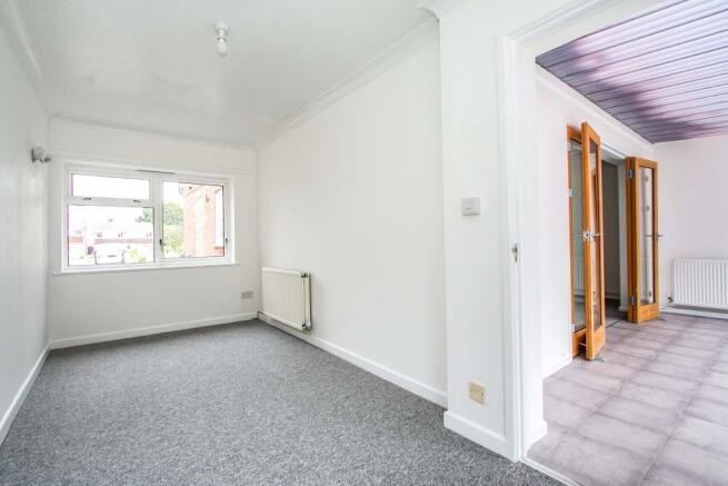 Bedroom 4/Further re