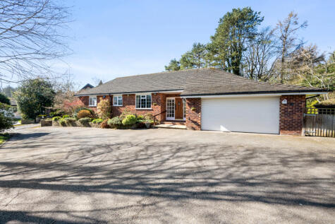 Spencer Brook, Prestbury, Macclesfield, Cheshire, SK10
