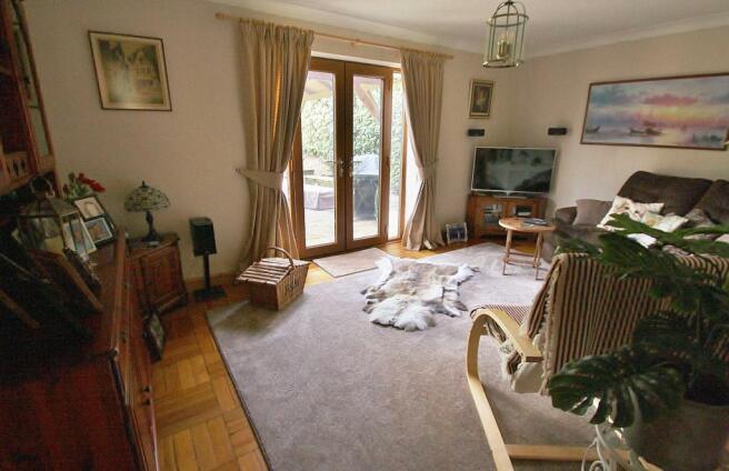 SITTING ROOM