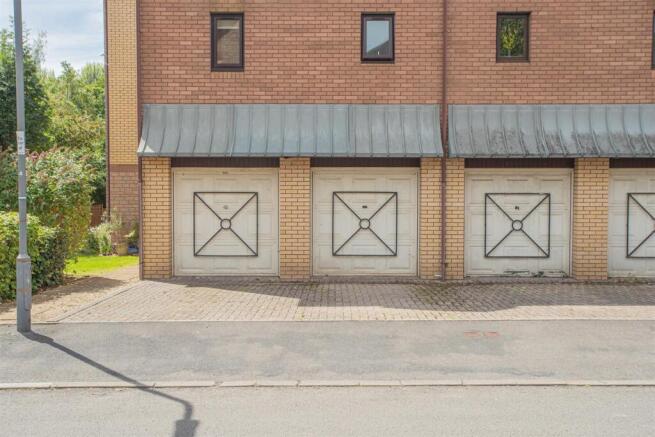 Integral Garage