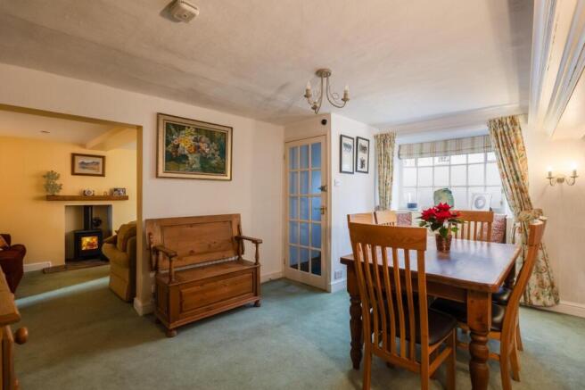 4 bed Cottage for sale Image 7