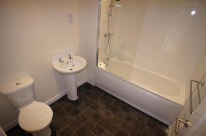Bathroom.JPG