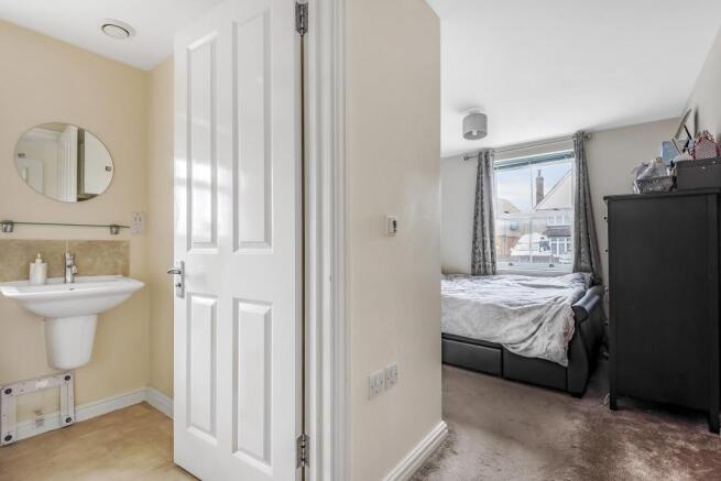 Bedroom / En-suite
