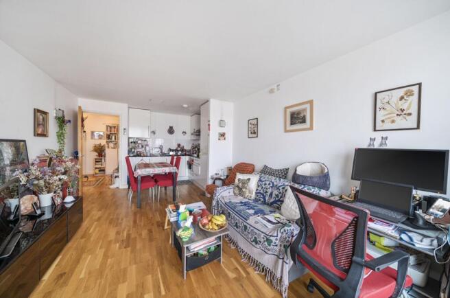 Kitchen / Reception