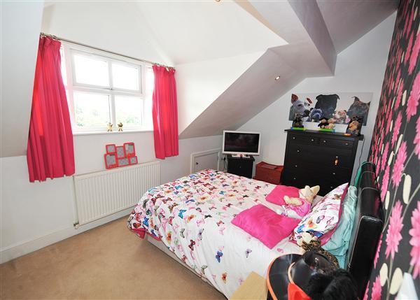Bedroom 2nd Floor