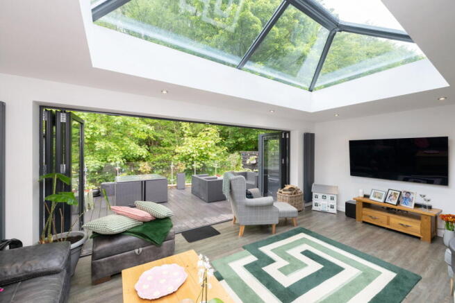 3 bed Detached for sale Image 7