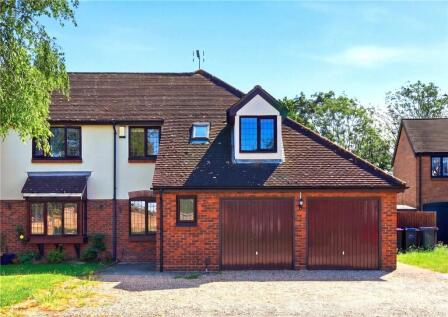 Fitzwarren, Bishopsteignton Location, Shoeburyness, Essex, SS3