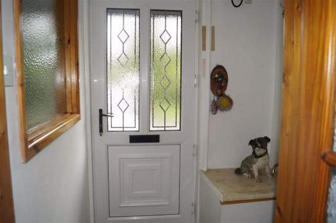 ENTRANCE PORCH
