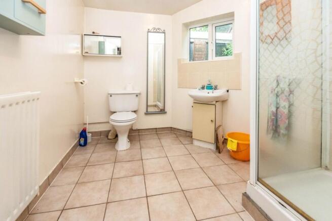 Shower Room / WC