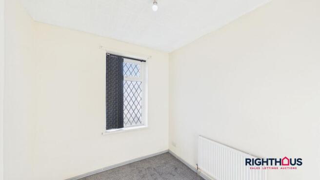 4 bed Terraced to rent Image 4