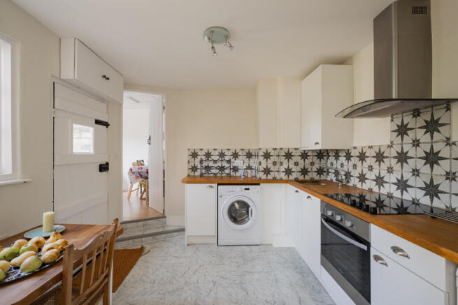 312497 - 10 High St, Toft-55.jpg