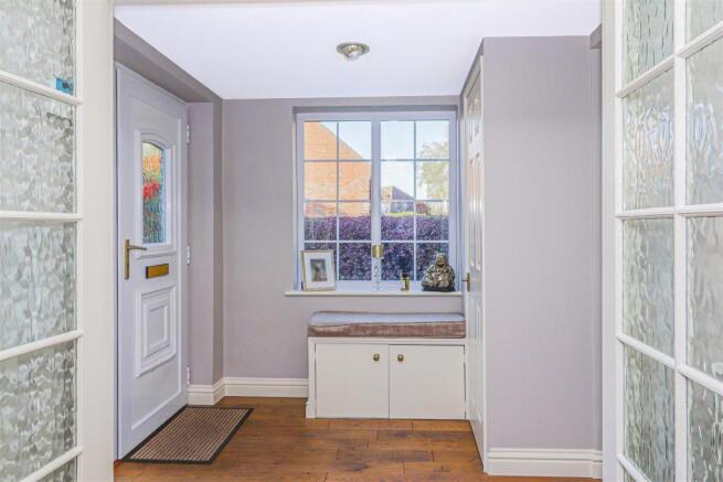 ENTRANCE PORCH