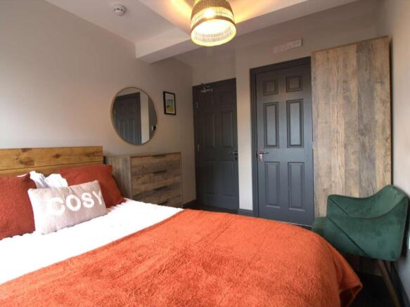 31 Bailey Road, Room 6 3.jpg