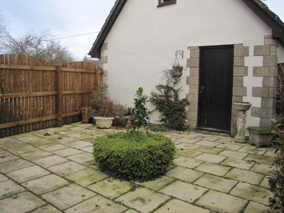 Photo 11