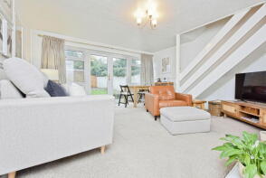 56, Ravenhill Drive, Wolverhampton WV8 1BL