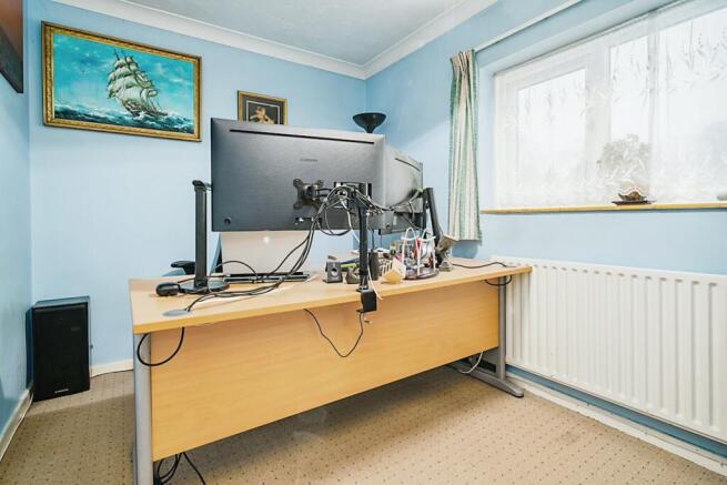 Photo 16