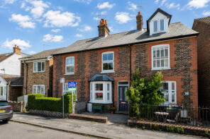 47, South Hill Road, Hemel Hempstead HP1 1JB