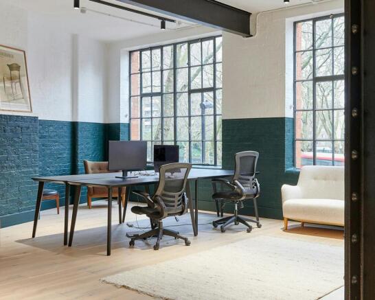 Office_1291 Web copylandscape.jpg