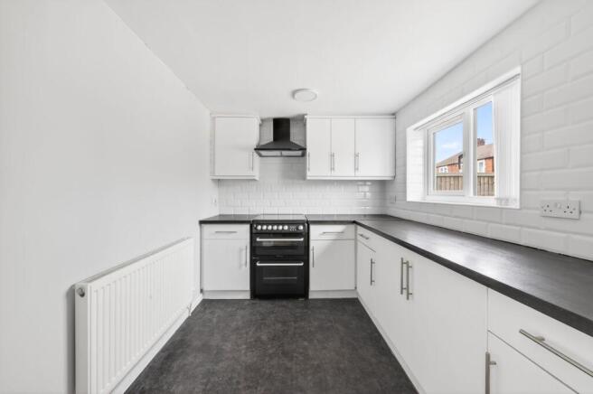 4 bed Detached Bungalow for sale Image 6