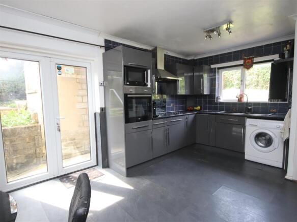 New Kitchen 2.JPG