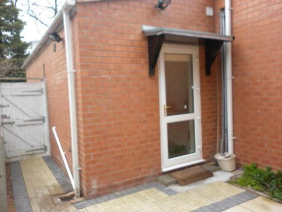 Annexe Entrance