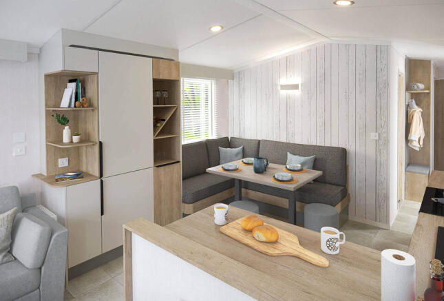 Swift Moselle Caravan N93 Lrg 2.jpg