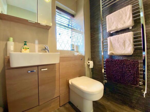 Ensuite
