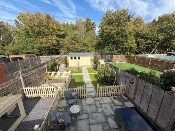 Garden 2.jpg