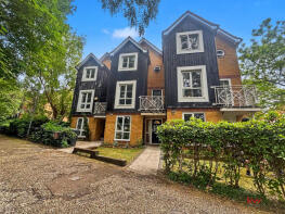 20, Polsten Mews, Enfield EN3 6YF