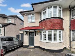 35, Elmpark Gardens, South Croydon CR2 8RW