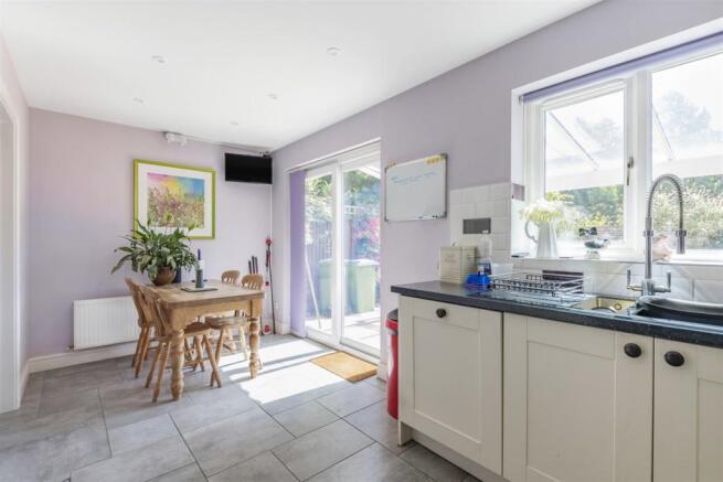 Kitchen/Dining Room