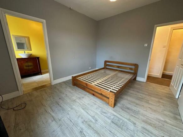 Bedroom.jpg