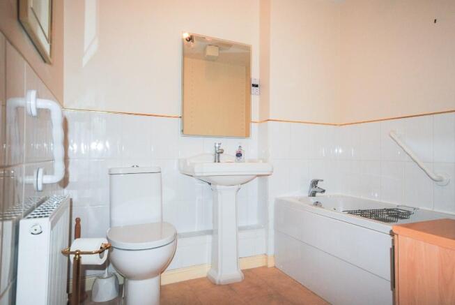 Photo 11